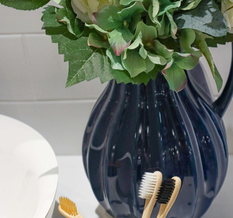 Bring Joy To Your Home With Faux Flowers